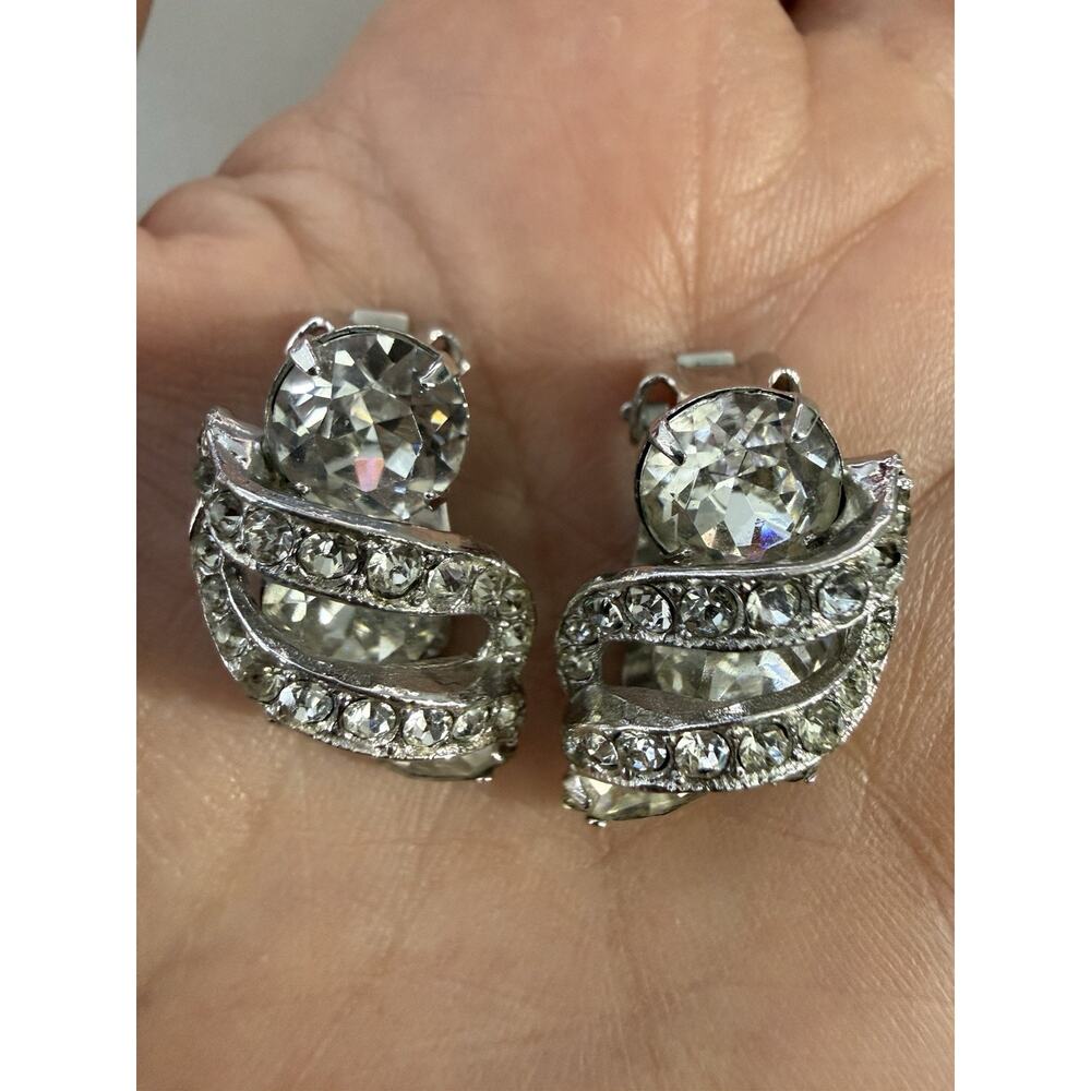 Vintage WEISS Rhinestone Clip On Earrings Large Crystal Statement